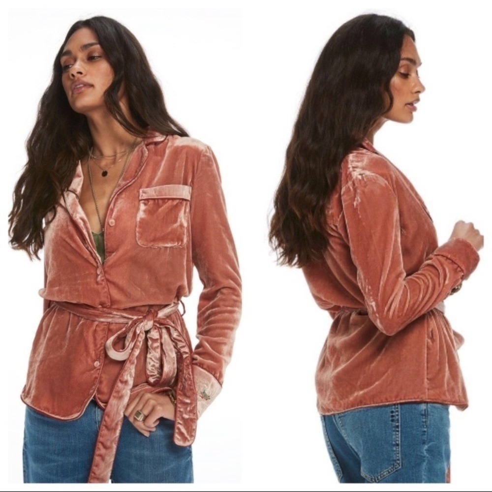Scotch & Soda Embroidered Velvet Pajama Shirt size M peach belted casual